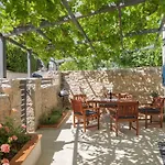 House Bernarda