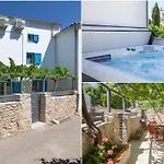 House Bernarda Σπίτι διακοπών Μεντουλίν